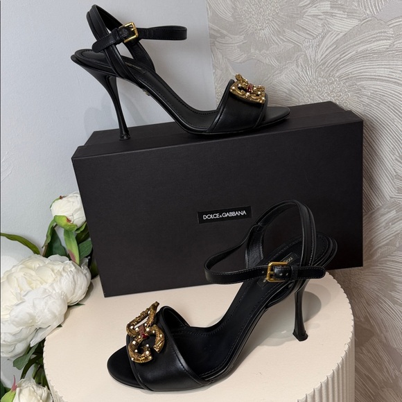 Dolce & Gabbana Black Leather Sandals with DG Embellishment - Picture 2 of 5